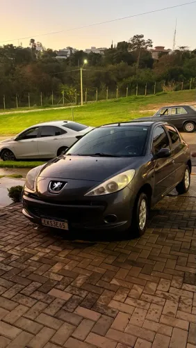Peugeot 207 XR Sport 1.4 Flex 8V 5P 2010