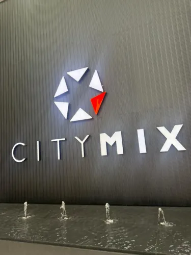 Alugo Sala Comercial no City Mix com garagem fixa