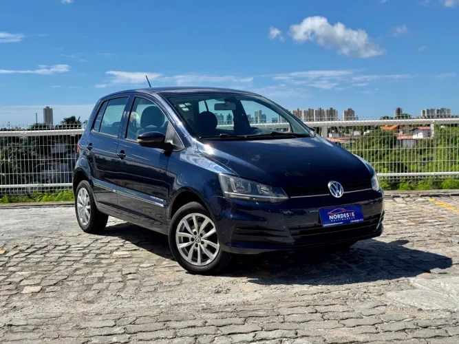 Volkswagen Fox Trendline 1.0 Flex 8V 5P 2015