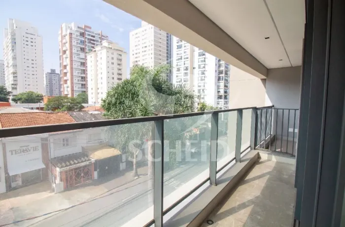 Classe e sofisticação. Brooklin, 4 quartos, 2 suítes, 2 vagas, Local seguro, aceita pet.