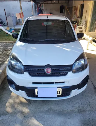Fiat Uno Attractive 1.0 EVO Fire Flex 8V 5P 2019