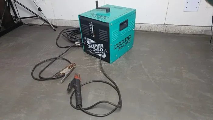 Maquina de Solda Super 260 G4 Monofásica 110/220 Balmer - Com máscara automática