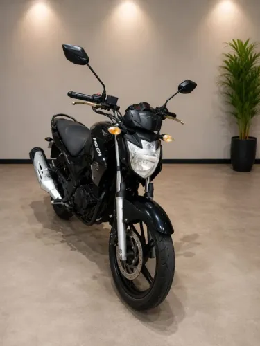 Vendo moto fazer 150