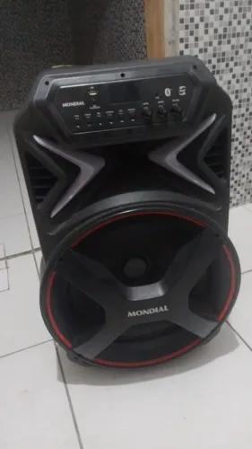 Caixa de som amplificada bluetooth 700w RMS CM700 PT VM mondial nova