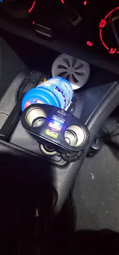 Duplicador de 12volts com 3 USB para Carregamento de Celular.