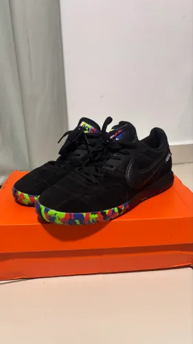tênis de futsal Nike premier joga TV