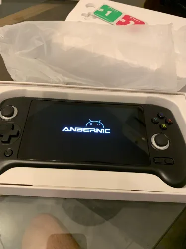 Vídeo game console portátil anbernic rg556 novo