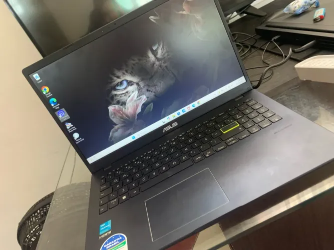 NOTEBOOK ASUS
