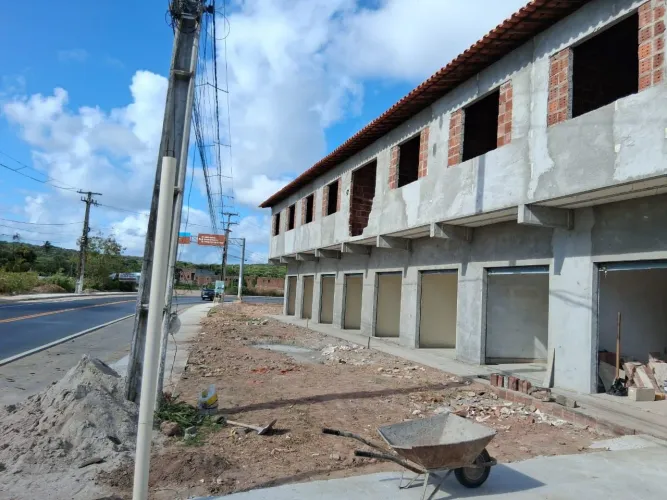Alugamos salas comerciais na avenida em itamaraca