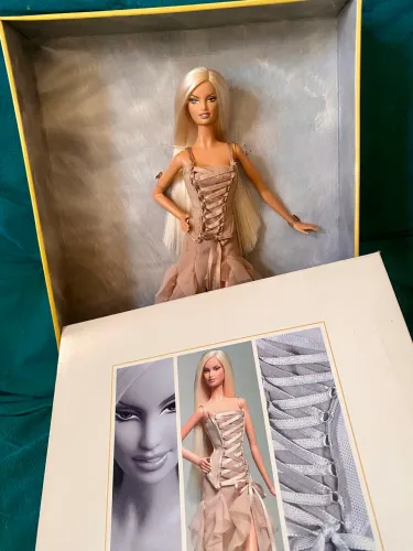 Barbie Versace