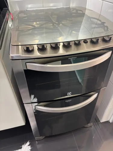 Fogão Electrolux 4 Bocas com Duplo Forno e Tripla Chama