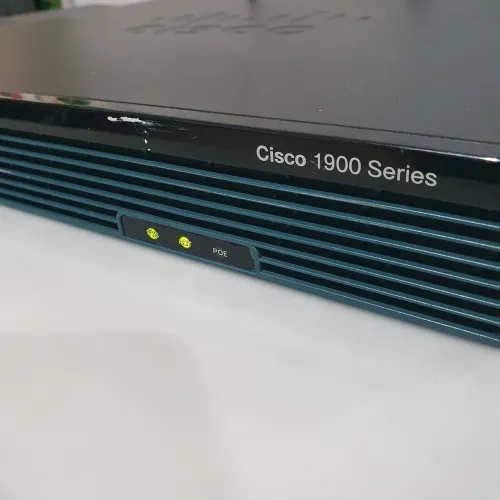 Cisco 1905/K9 Liga Sem Testes no Estado