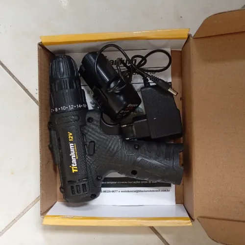 furadeira e parafusadeira 12v 850 a 1350 rpm 18 a 23 nm pontente e boa durabilidade
