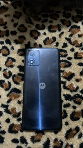 Celular motorola  e 13 na conta Google 