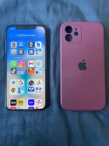 iPhone 12 64GB