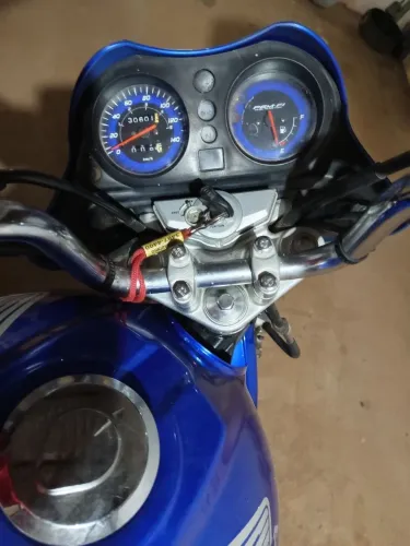 Moto cg titan 150 es