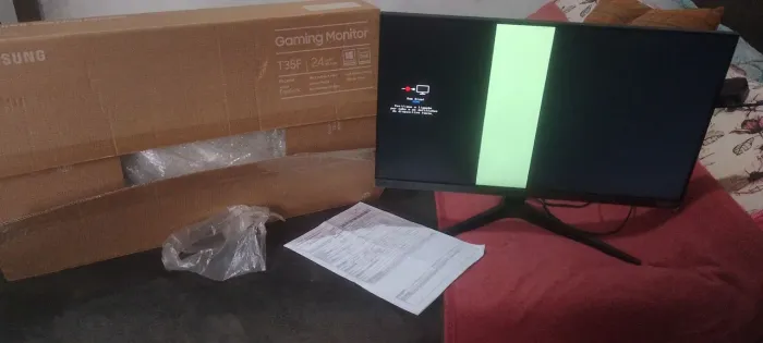 Monitor 24'' Samsung 75Hz com defeito