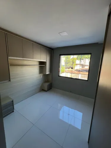 Alugo Casa 2º PAV