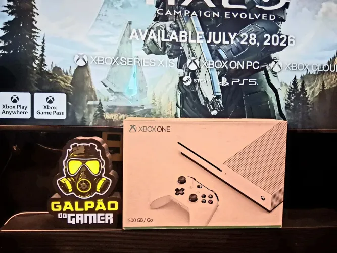 Xbox One S (Loja Física no Centro)