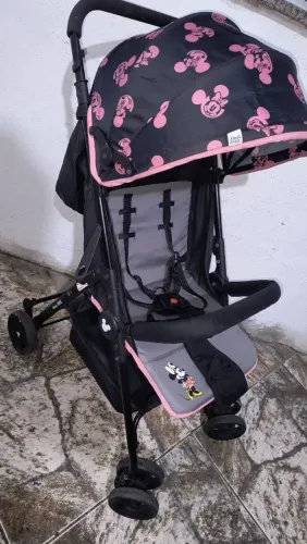 Carrinho de bebê Minnie