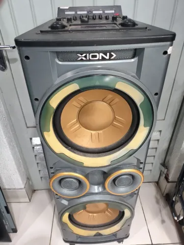 Caixa amplificada 20 mil whats defeito!