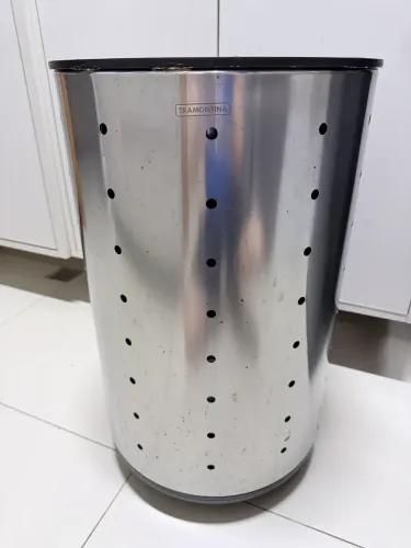 Cesto de Roupas Tramontina Inox 65Kg