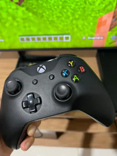 Xbox one x 1TB