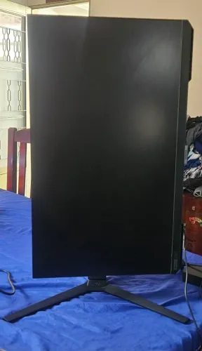 Monitor Samsung Odyssey G40