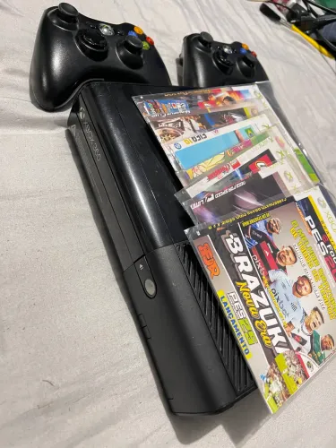 Xbox 360 super slim destravado completo + kinect