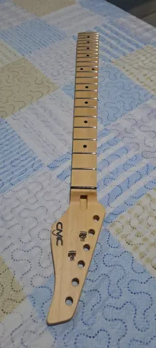 Braço para guitarra