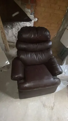 POLTRONA RECLINÁVEL