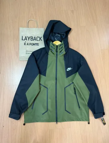 Nike Corta vento Verde militar