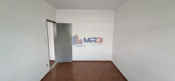 Apartamento para locação com 1 quarto em Rocha Miranda