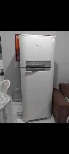 Geladeira frosfre bem conservada!