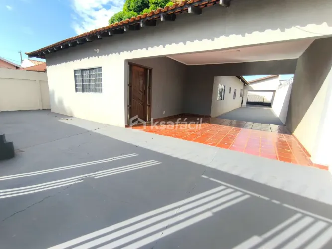 Belíssima casa na Vila Santo Amaro, Campo Grande, MS