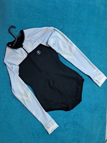 Maiô Body Surf Feminino Macaquinho Com Proteção Solar