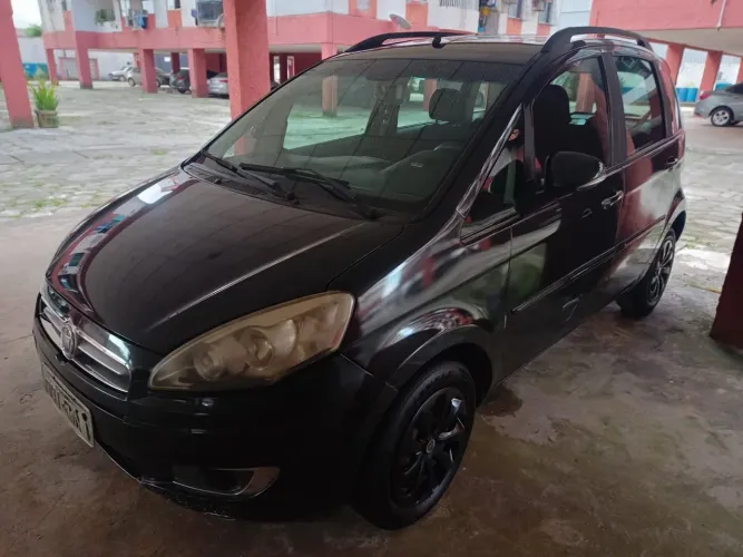 Fiat Idea Attractive 1.4 Fire Flex 8V 5P 2014