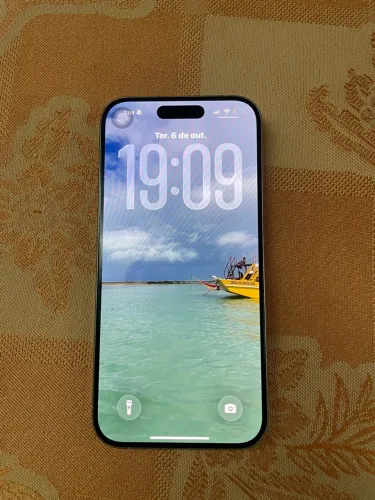 iPhone 15 Pro 256g branco