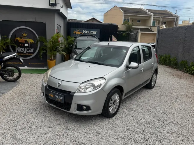 Renault Sandero Privilège Hi-flex 1.6 16V 5P AUT 2012