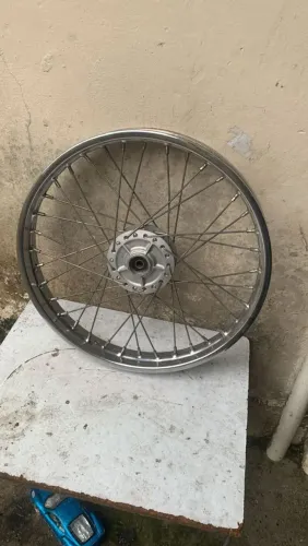 Roda dianteira Titan a disco