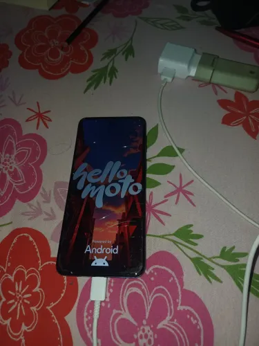 Motorola G54