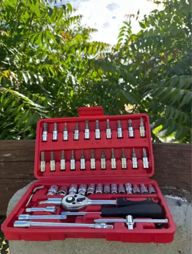 Kit Jogo de Ferramentas 46 Peças com Chave Catraca em Maleta Rígida