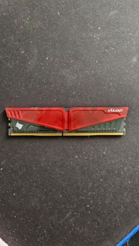 Memória RAM TeamGroup T-Force Vulcan 8GB