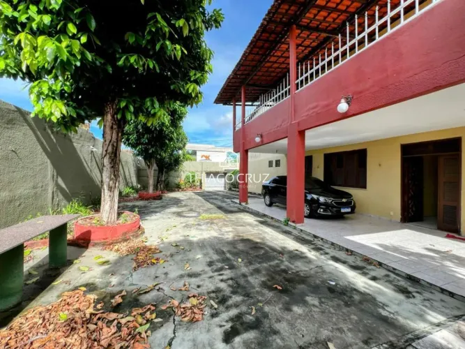 Casa Duplex para Venda em Fortaleza, Montese, 7 dormitórios, 2 suítes, 1 banheiro