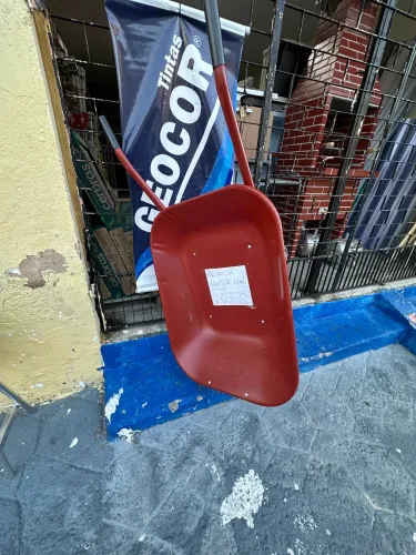 Carrinho de mão 