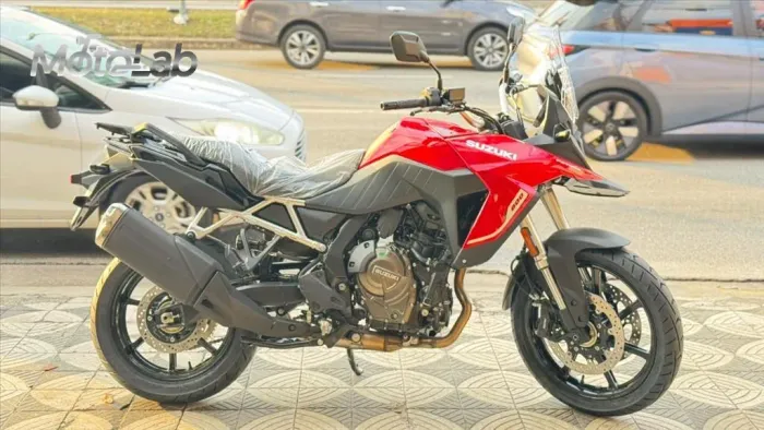 SUZUKI V-STROM 800