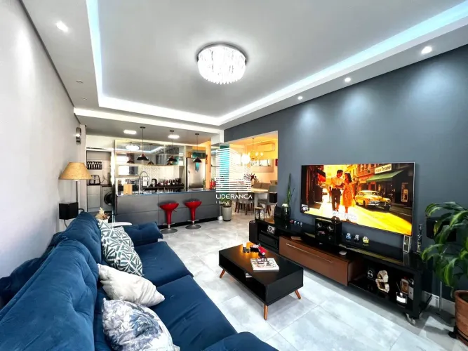 Apartamento, Coqueiros, 03 Dormitórios/01 Suíte