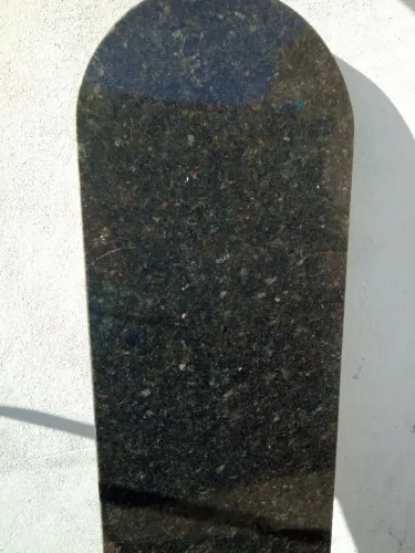 Mesa Bancada de Granito Verde Ubatuba 1,50x0,40
