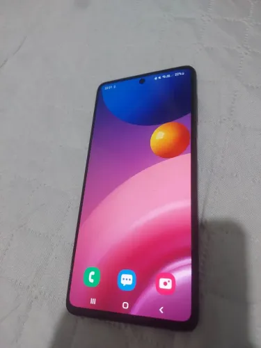 M51 128gb (bateria dura o dia todo)