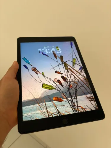 iPad 9ª Geração 64GB Cinza Espacial | Impecável, Com Película, Capa e Zero Marcas!